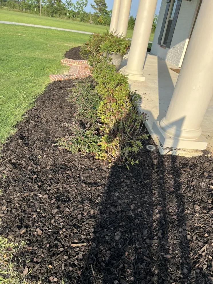 Custom garden landscaping for beautiful yards across Kinder, LA - Trystan’s Odd Jobs and Pressure Washing