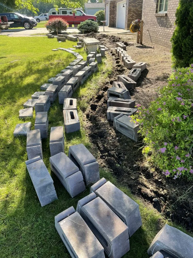 Top-rated garden landscaping for residential properties in Morrison, IL by T&S Excavating & Hauling