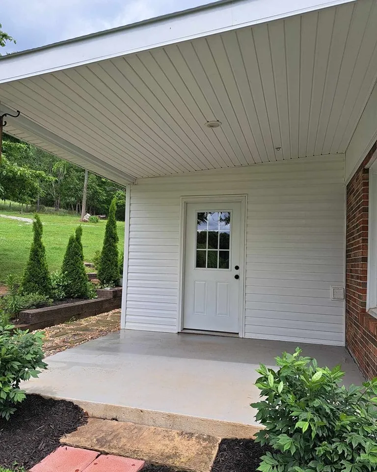 Expert outdoor landscaping in Sparta, TN - T&S Home Maintenance and Small Repairs