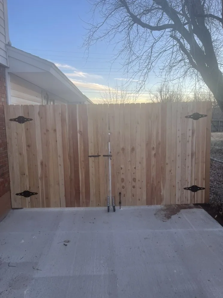 Trusted yard cleanup service for year-round maintenance across Edmond, OK - T&S Landscaping