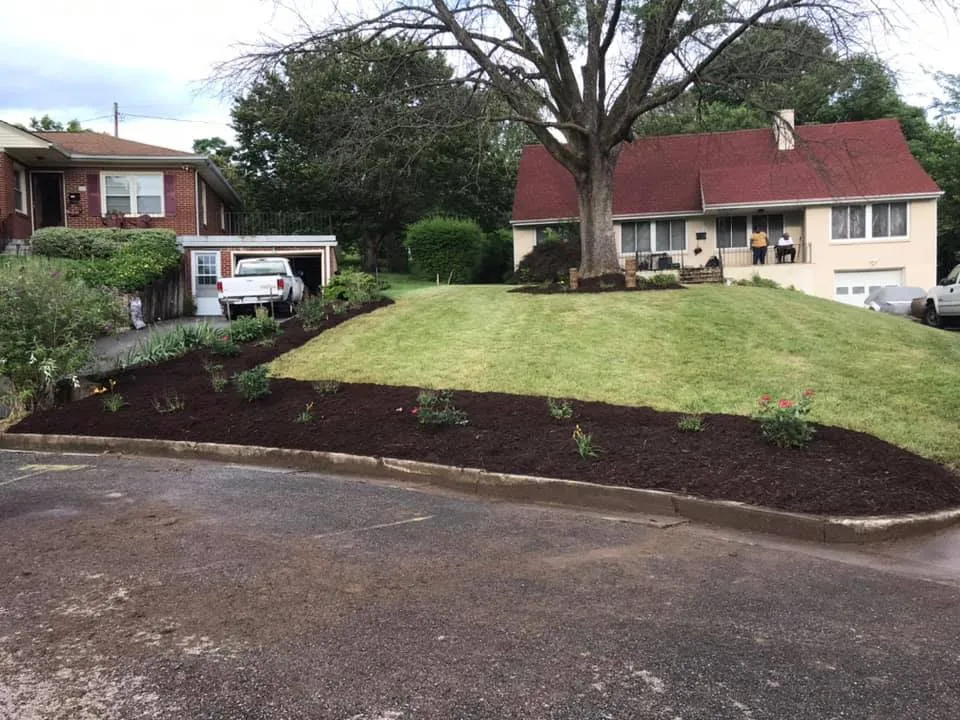 Reliable garden landscaping in Salem, VA by TS Landscaping