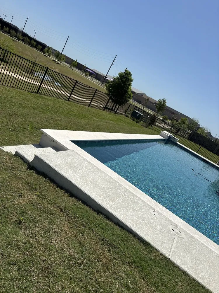 Reliable yard cleanup service in Katy, TX - T's Lawn And Landscaping Services