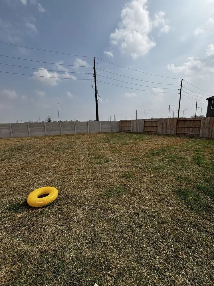 Reliable outdoor landscaping experts serving Katy, TX - T's Lawn And Landscaping Services