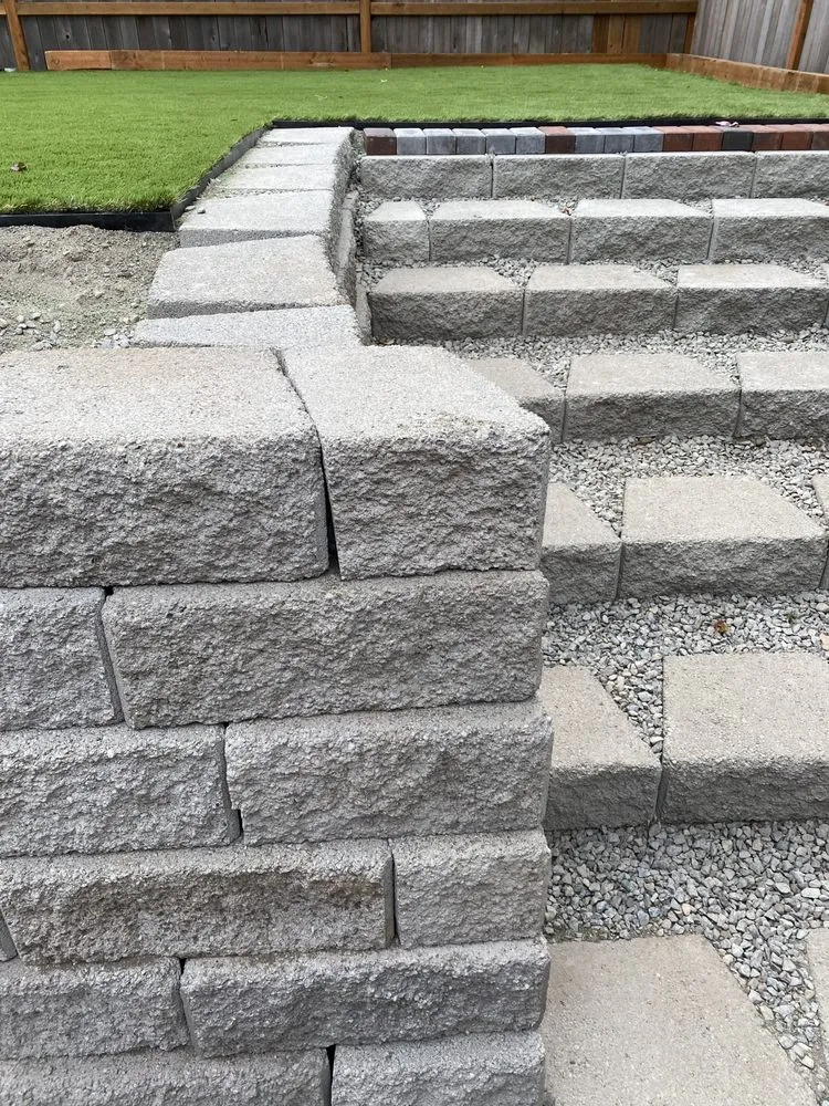 Affordable outdoor landscaping in Lynnwood, WA by TSADEQ