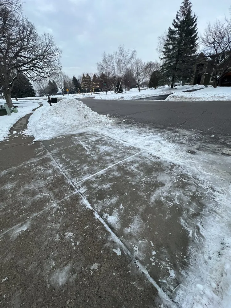 Trusted lawn care service in Apple Valley, MN - Tschida Removal