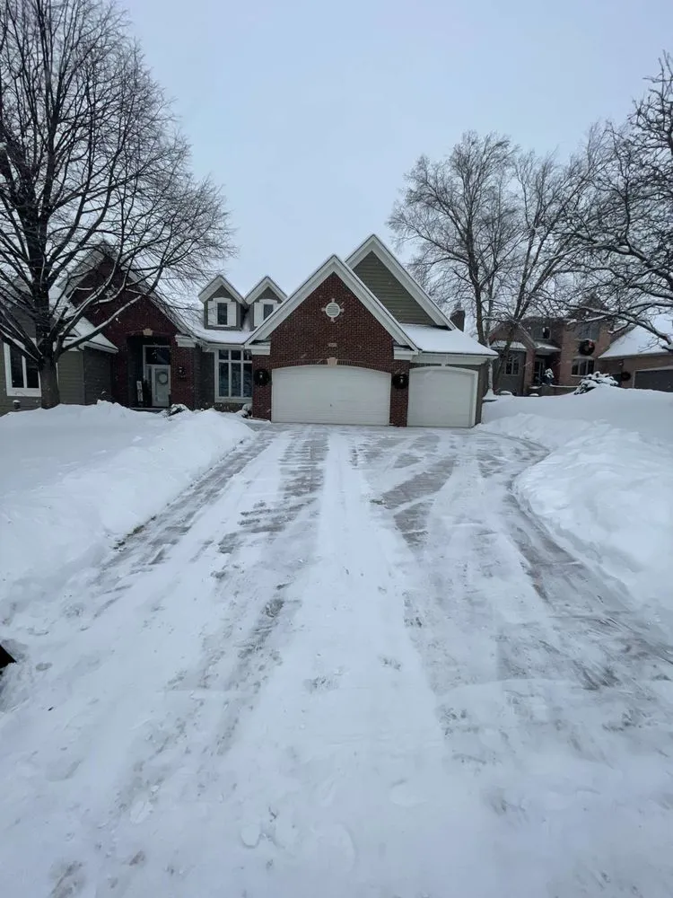 Top-rated landscaping services experts serving Apple Valley, MN - Tschida Removal