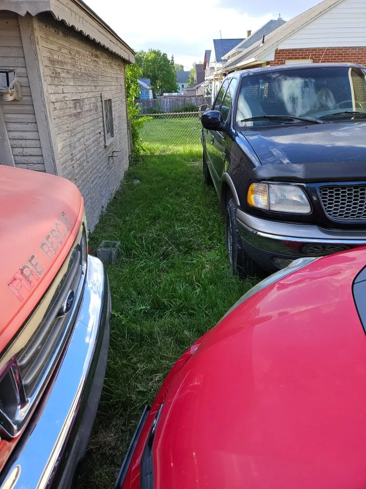 Top-rated garden landscaping in Lima, OH by TSunz