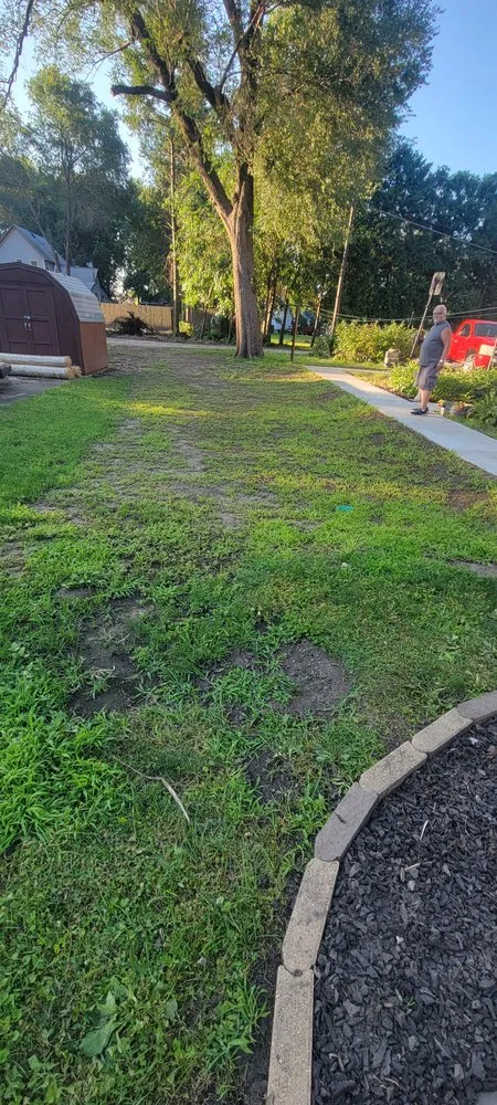 Professional landscaping services in Sterling, IL by T&T Concrete & Landscape