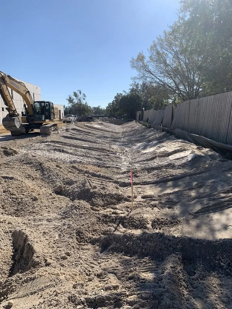 Expert yard cleanup service for beautiful yards in Fort Walton Beach, FL by T&T Dirt Moving