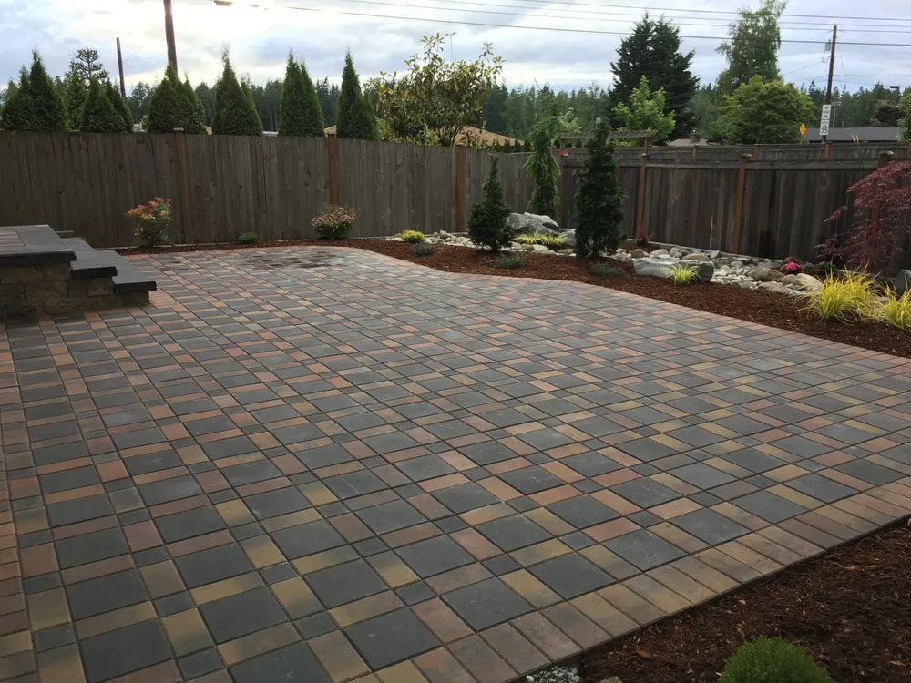Affordable yard cleanup service in Everett, WA - TT Landscape