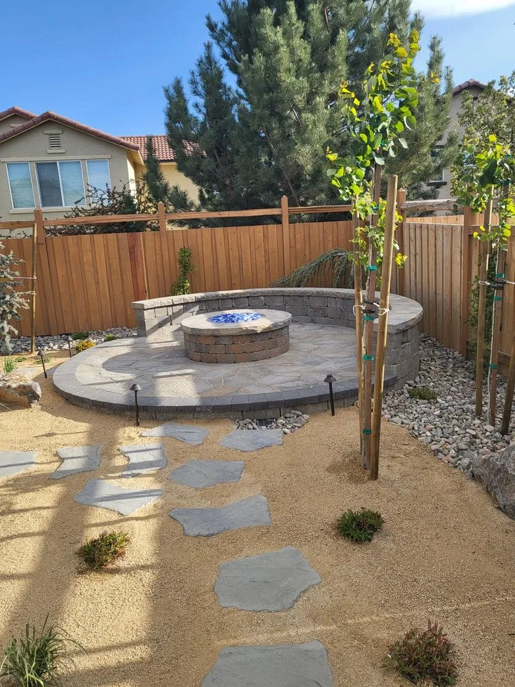 Trusted lawn mowing service in Sparks, NV - T&T Lawns Plus