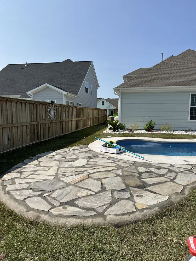 Custom garden landscaping in Wilmington, NC - Tucci’s Total Maintenance