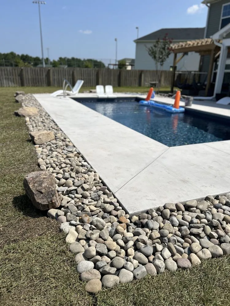 Top-rated garden landscaping with custom design in Wilmington, NC by Tucci’s Total Maintenance