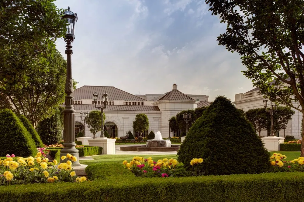 Local yard cleanup service experts serving Salt Lake City, UT - Tuck Landscape