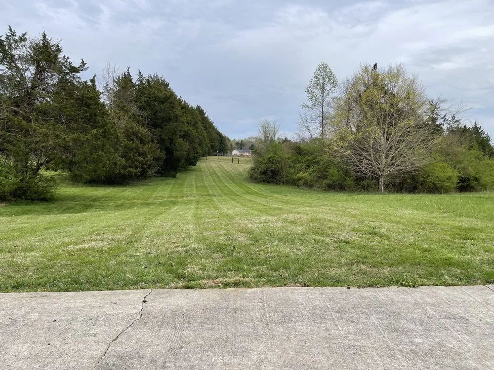 Professional garden landscaping experts serving Randleman, NC - Tucker Lawn Care