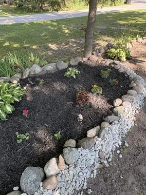 Tuckers Landscaping Logo