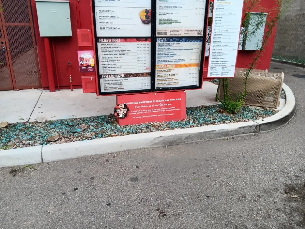 Custom lawn care service for year-round maintenance in tucson, AZ by Tucson Landscaping and Tree Service