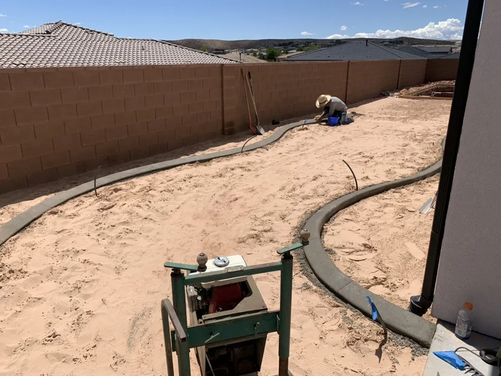 Custom yard cleanup service in Washington, UT by Tuff Builders