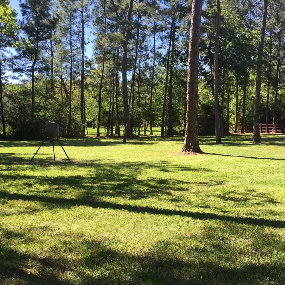 Custom garden landscaping with custom design in Waller, TX by Tuff Turf Lawn Service