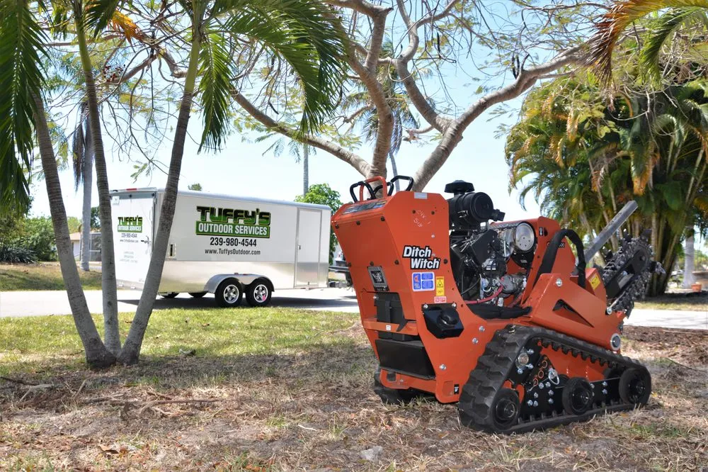 Custom landscaping services for homes in Cape Coral, FL by Tuffy's Outdoor Services