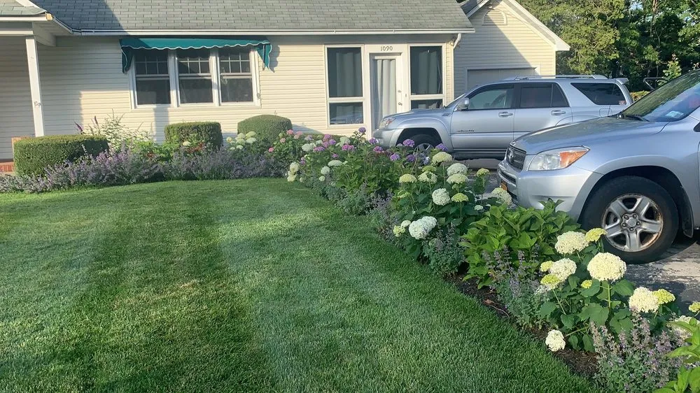 Custom outdoor landscaping in Riverhead, NY - Tula Landscaping