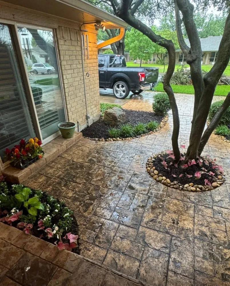 Professional landscaping services experts serving Dallas, TX - Tulum Landscape