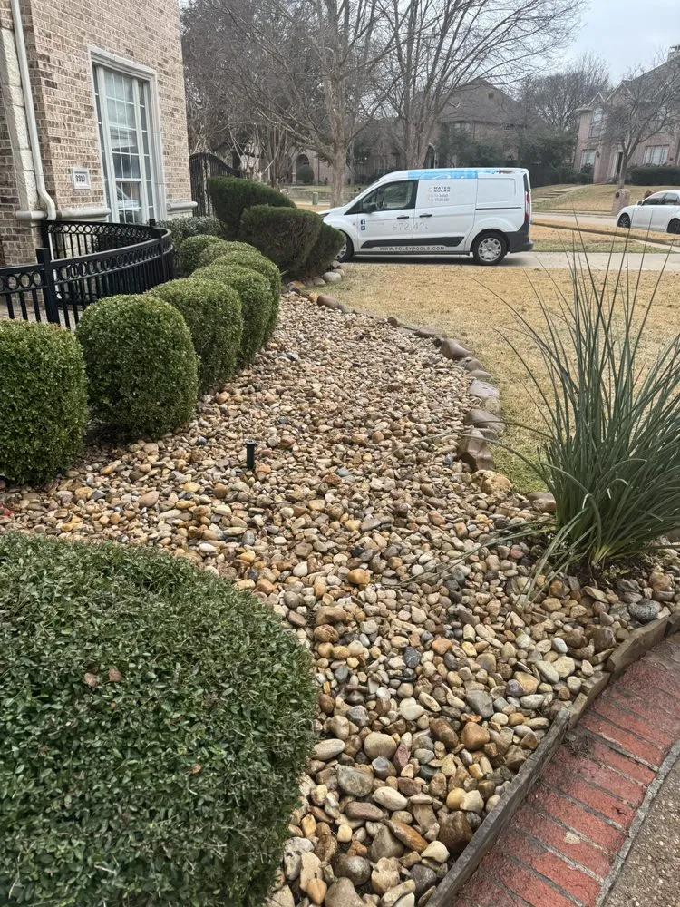 Expert yard cleanup service in Dallas, TX by Tulum Landscape