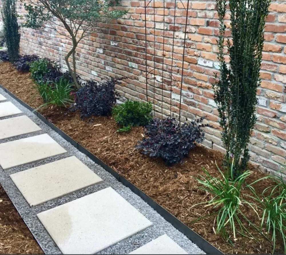 Expert yard maintenance experts serving Dallas, TX - Tulum Landscape