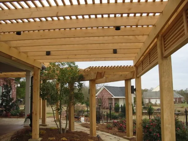 Custom lawn mowing service in Brandon, MS - Tumbaloo Creek Self Storage