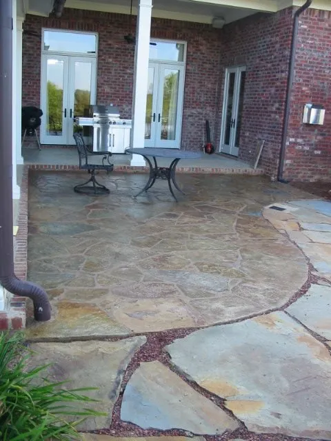 Reliable landscaping services in Brandon, MS - Tumbaloo Creek Self Storage