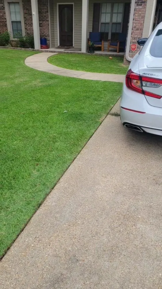 Professional landscaping services experts serving Purvis, MS - Tumey Lawn Care