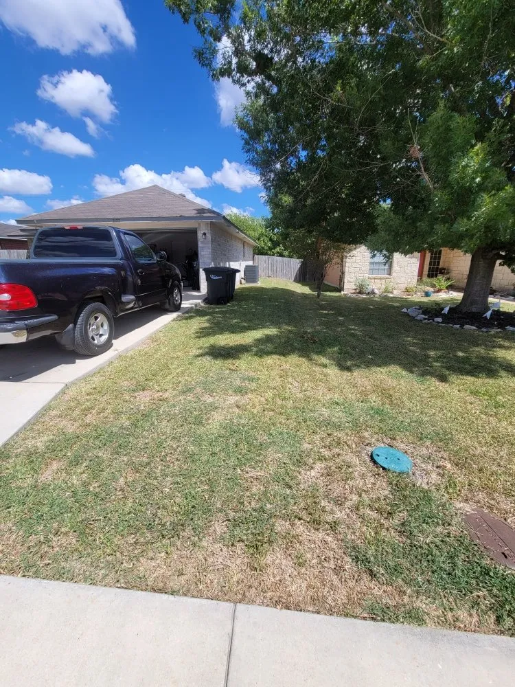 Affordable lawn mowing service in New Braunfels, TX - Tumlinson Yard Services