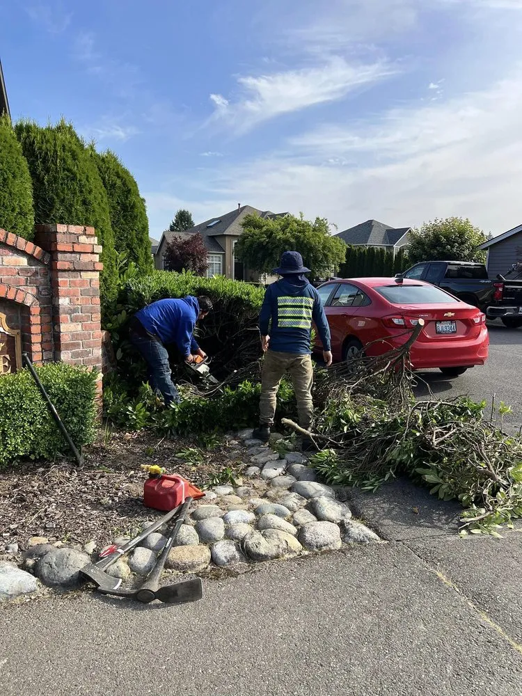 Custom outdoor landscaping for homes across Puyallup, WA - Tung Nguyen Landscaping