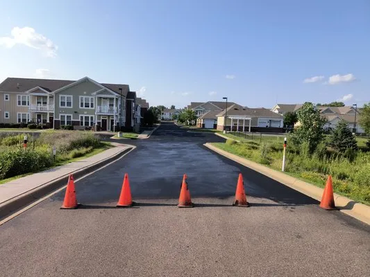 Tungland Services Logo