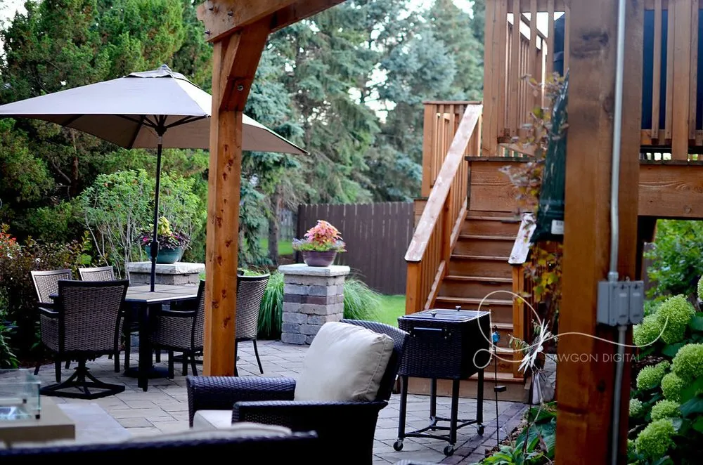 Custom outdoor landscaping experts serving Peotone, IL - Tunzi and Sons Landscaping