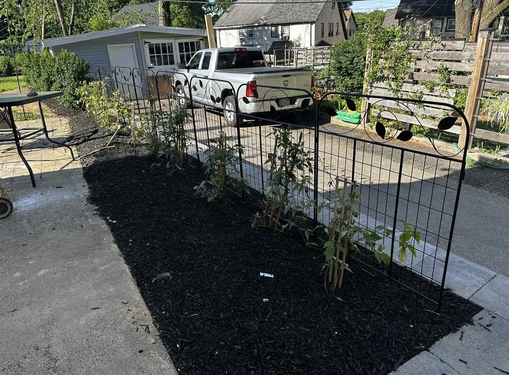 Custom lawn mowing service experts serving Elkins Park, PA - Turbo Lawn and Property Care