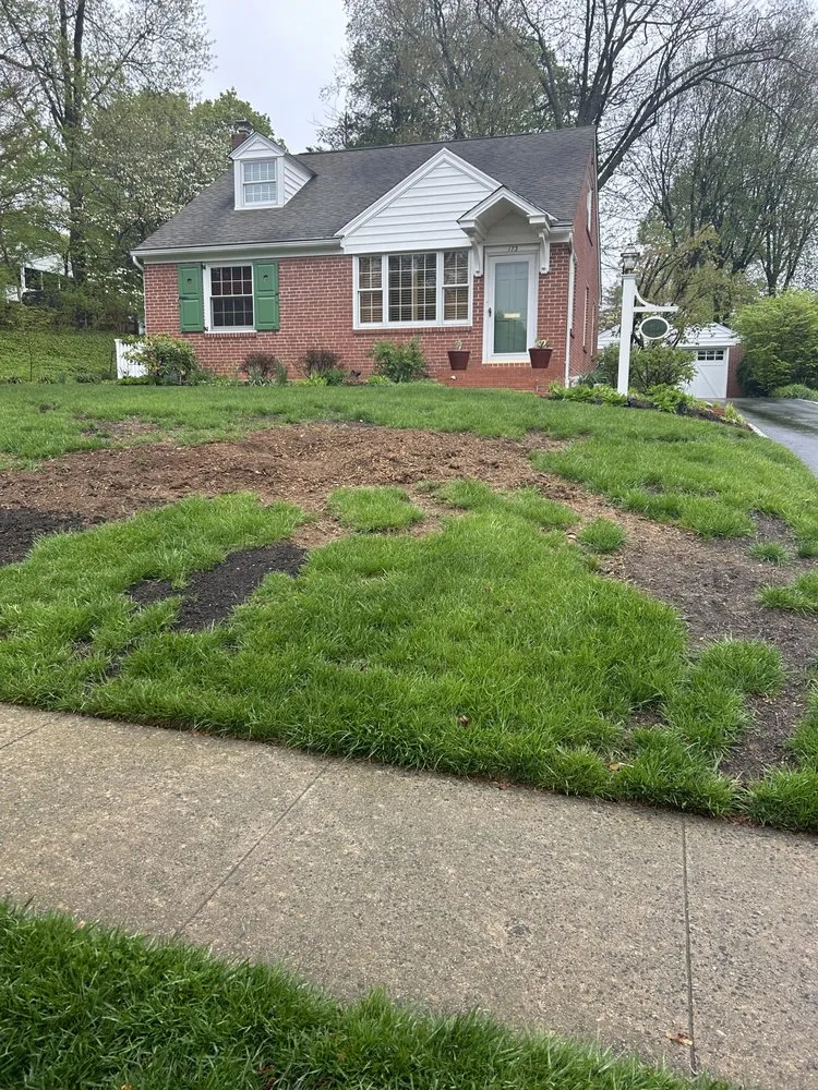 Expert garden landscaping experts serving Norwood, PA - Turchiarolos Lawn Service
