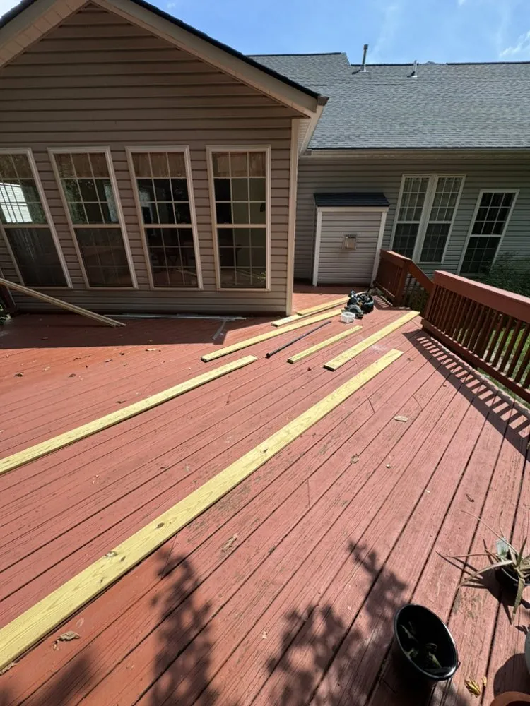 Professional yard cleanup service experts serving Garrettsville, OH - Turcios Multi Services