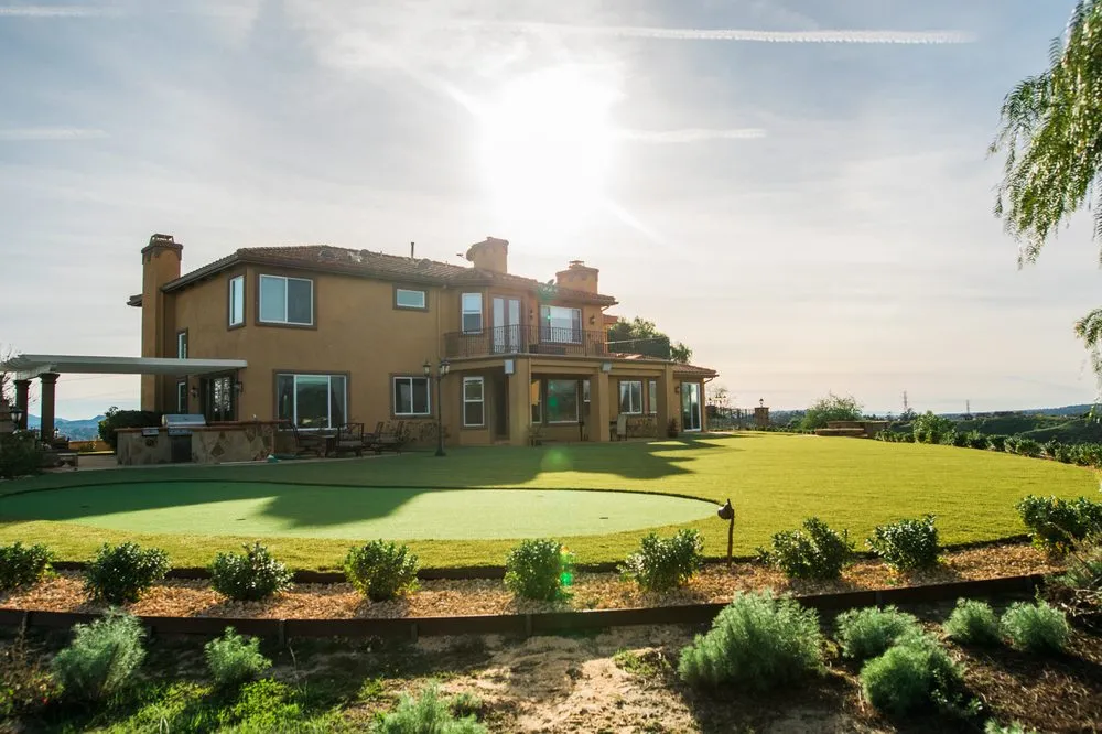 Top-rated lawn mowing service experts serving Las Vegas, NV - Turf Bros