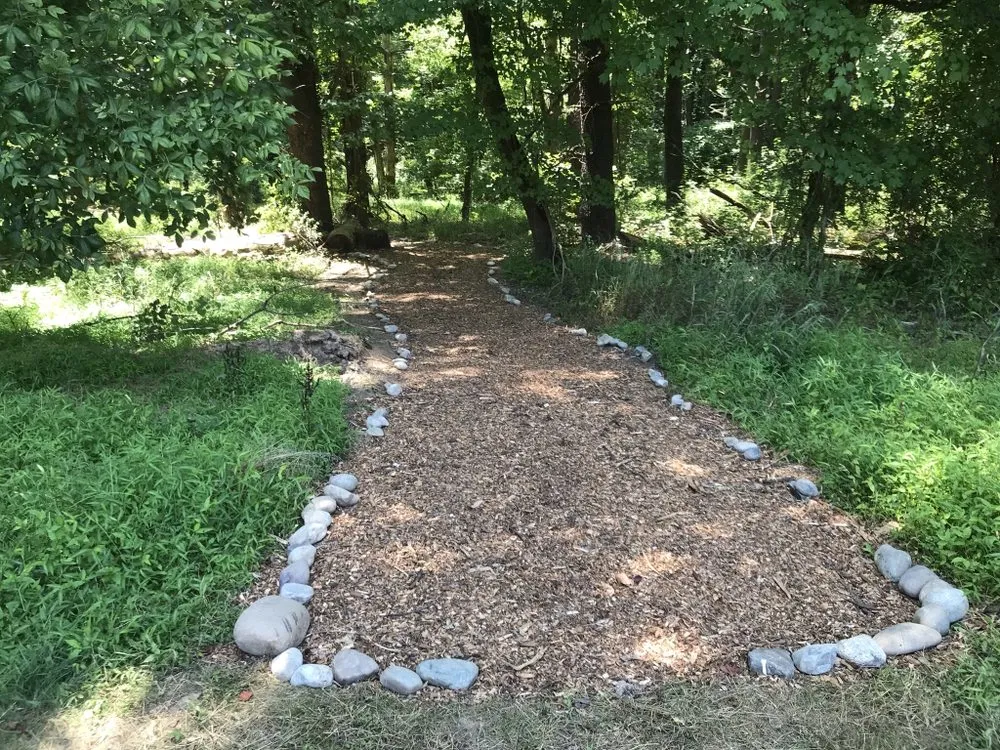 Custom lawn care service for beautiful yards across Spencerville, MD - Turf Center Lawns