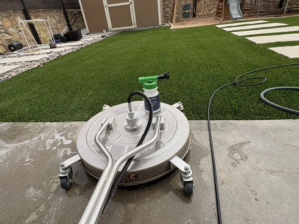 Custom outdoor landscaping in El Paso, TX by Turf Cleaners 915