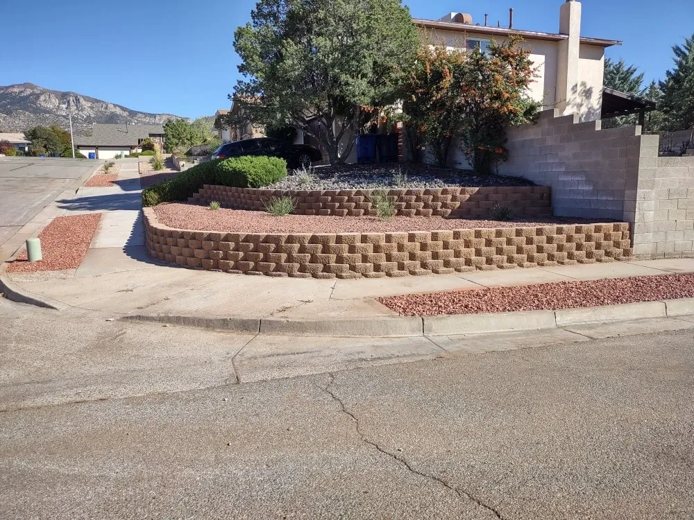 Trusted lawn mowing service in Bernalillo, NM - Turf creations construction