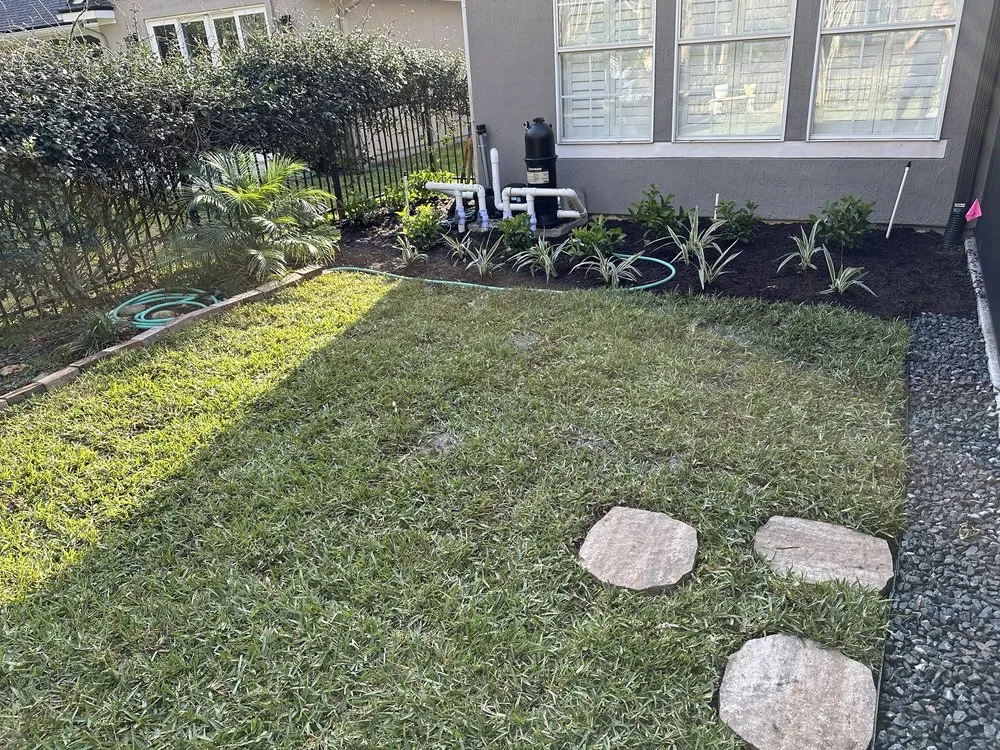 Custom landscape installation in Jacksonville, FL by Turf Doctor Landscaping & Lawn