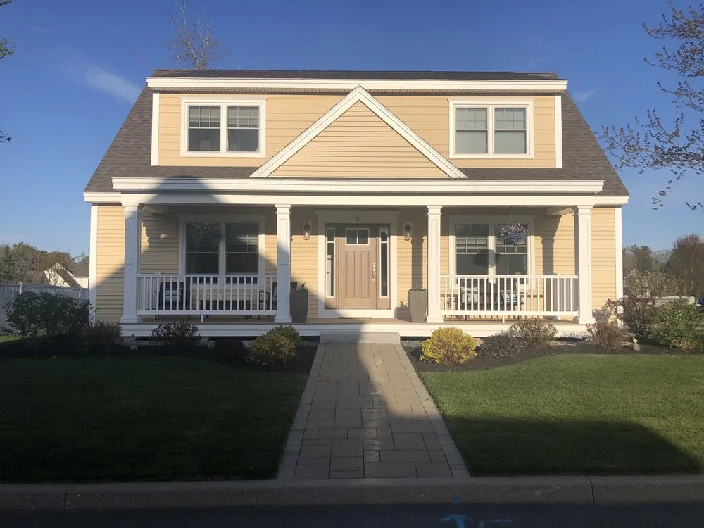 Top-rated garden landscaping for beautiful yards in Portland, ME by Turf Doctor