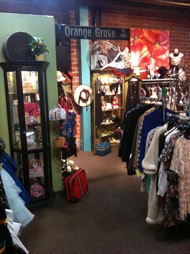 Top-rated lawn care service for beautiful yards in Pompano Beach, FL by Turf Grass & Landscape