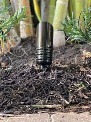 Turf Grass & Landscape Logo