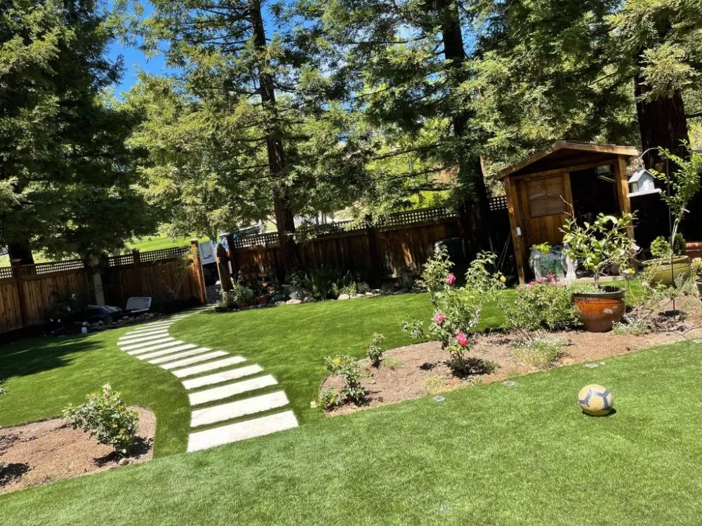 Local garden landscaping in San Jose, CA by Turf Greens Installation