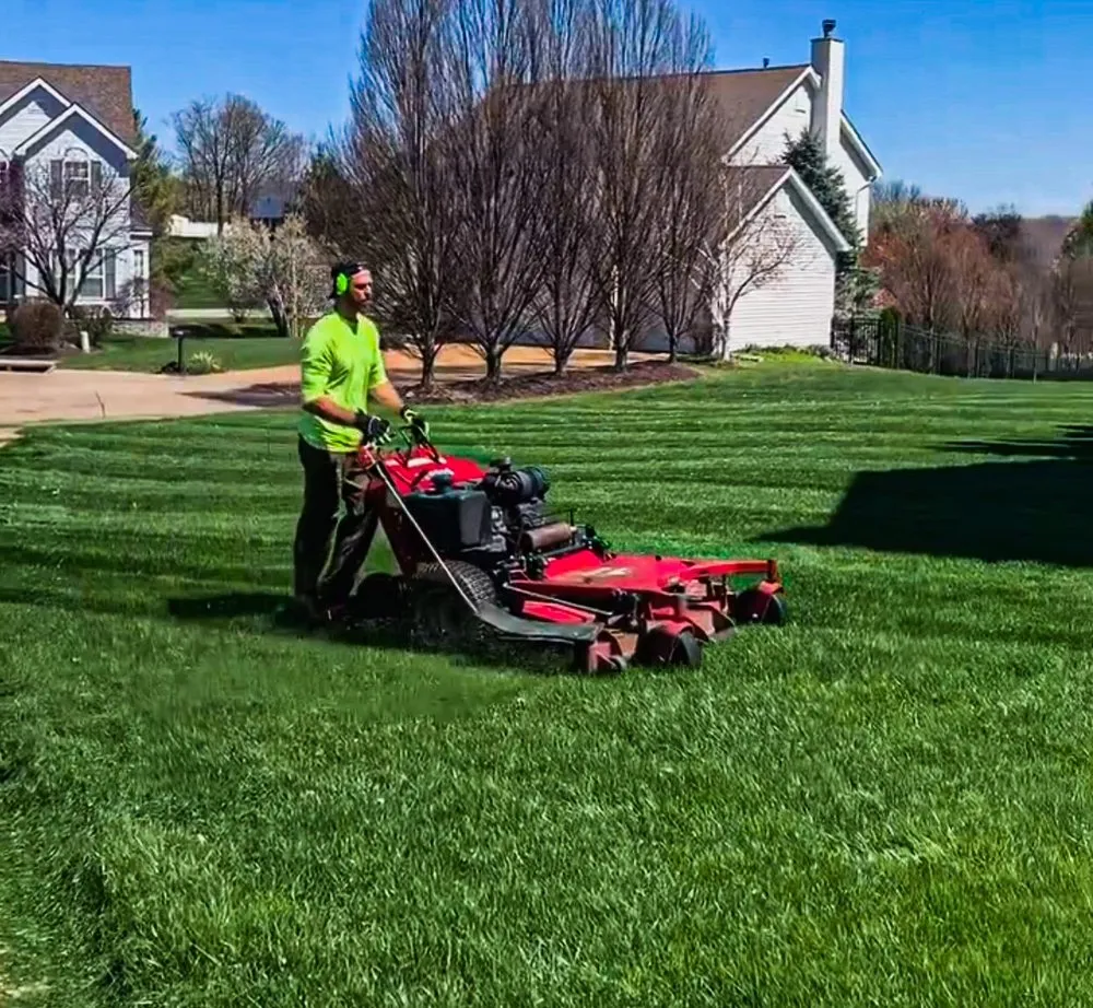 Local yard cleanup service in Manchester, MO - Turf Guys Lawn and Landscape