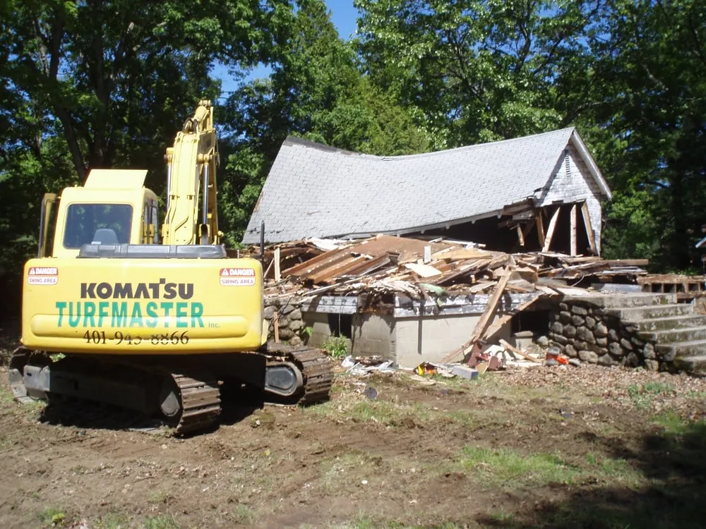 Local outdoor landscaping in Johnston, RI - Turf Master