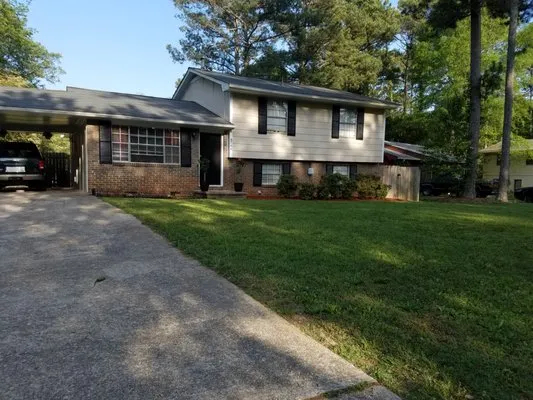 Turf Masters Landscaping Logo